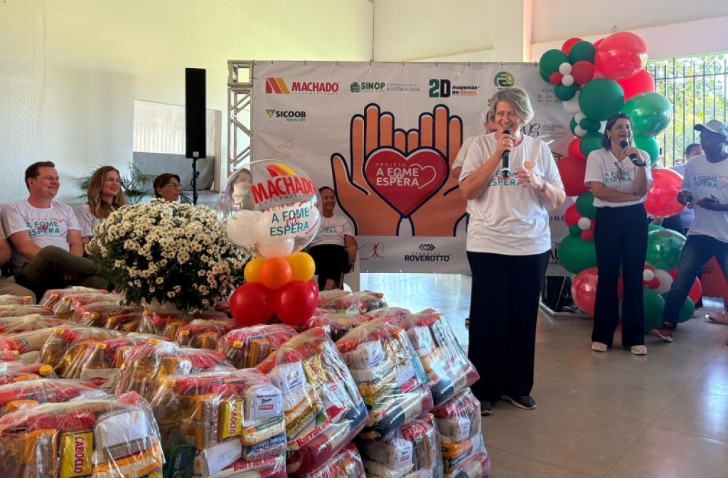 Projeto A Fome Não Espera entrega 250 cestas básicas para famílias atendidas pelos CRAS Boa Esperança e Palmeiras